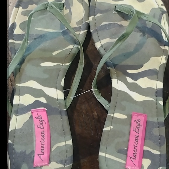 American Eagle Camouflage Sandals - Picture 1 of 2